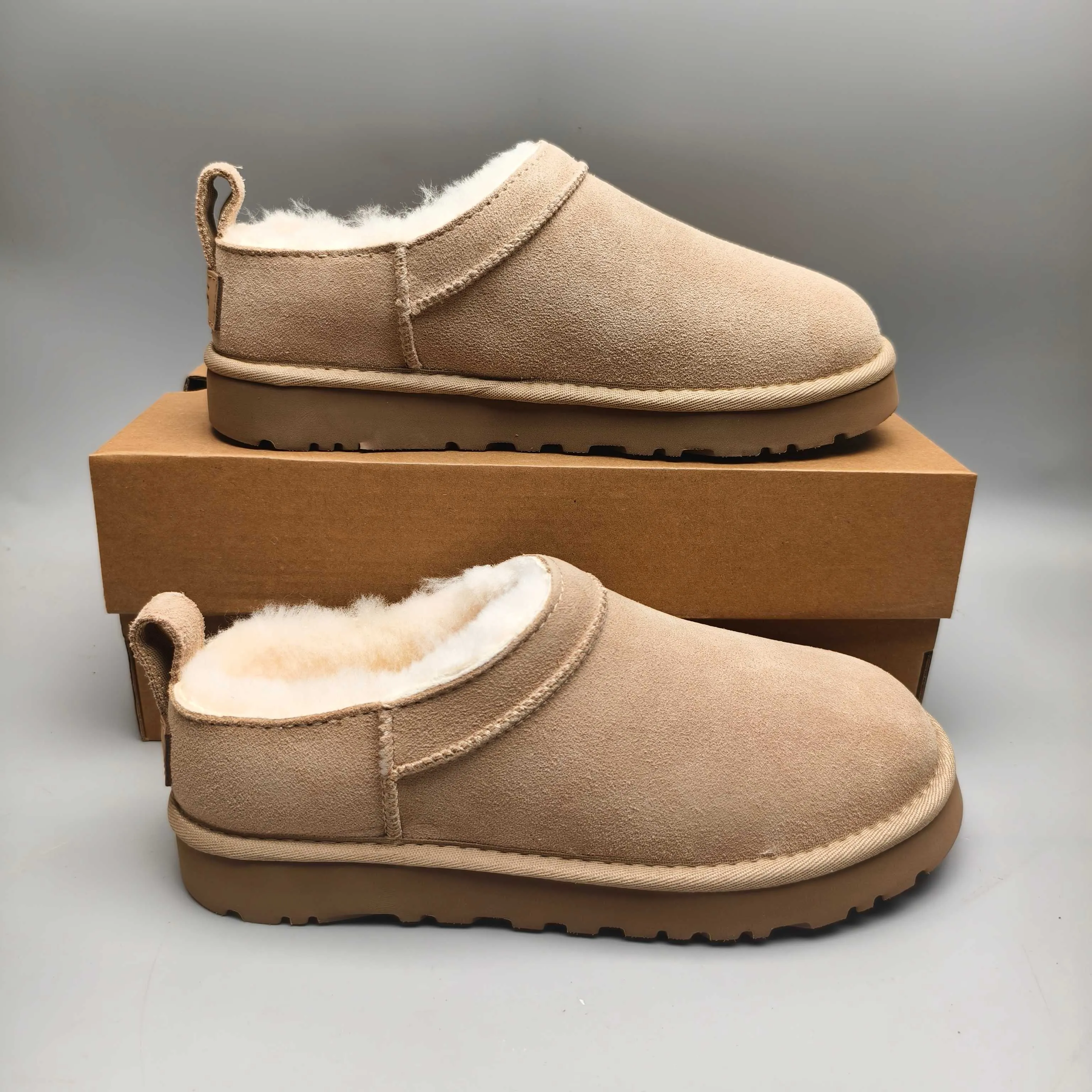 💰420 UGG sheepskin all-in-one snow boots 3891 one-legged classic women's shoes. Color: maroon, black, sand, twilight pink, chocolate. Matching sizes: 35-41